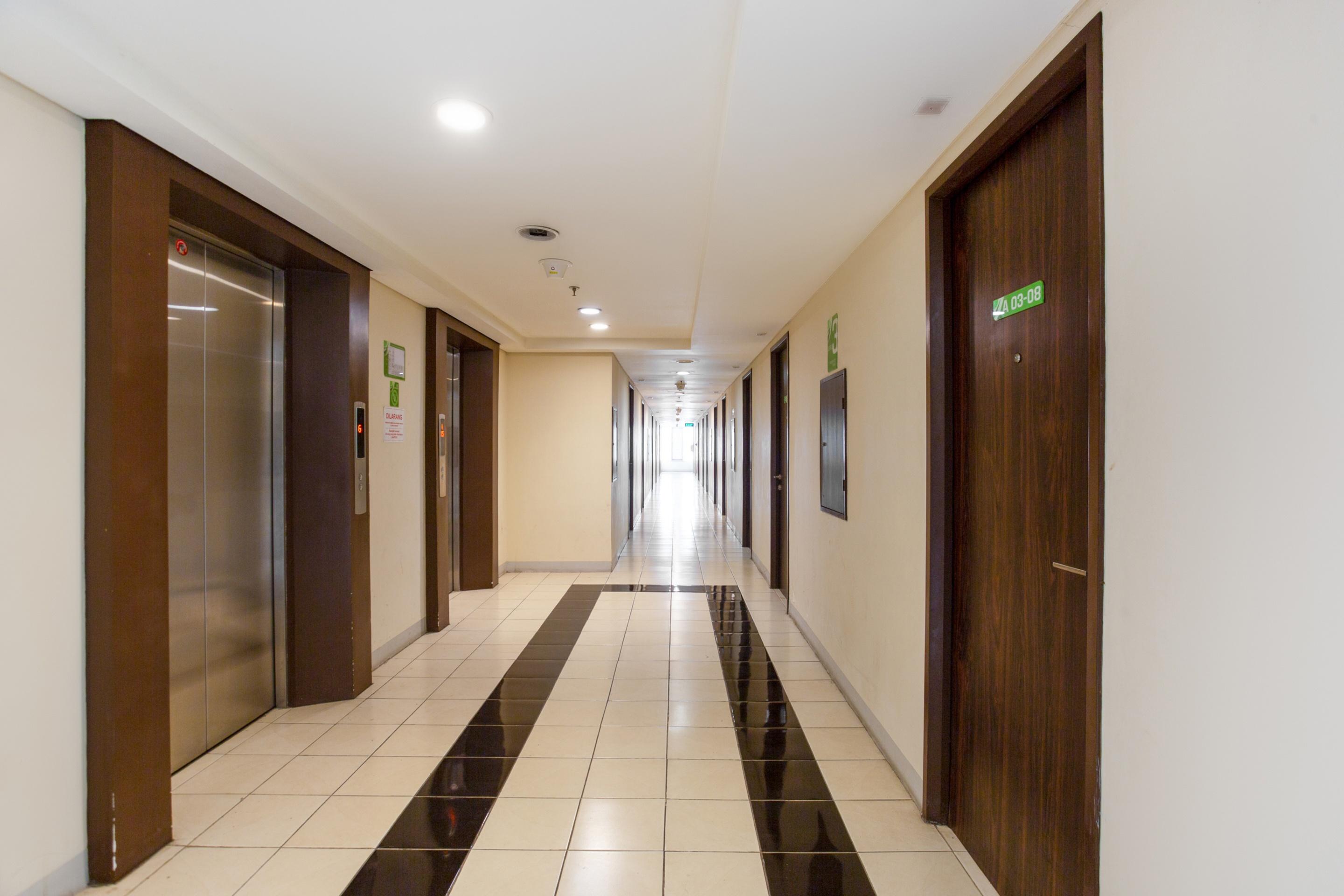 טנגרנג Oyo 2582 Apartemen Serpong Green View מראה חיצוני תמונה